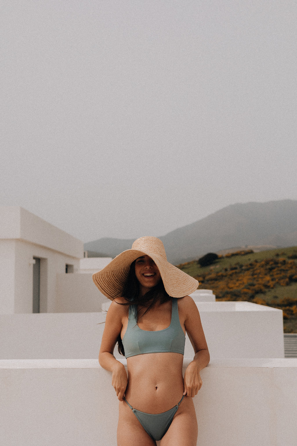 Jade Bottom / Stormy Blue