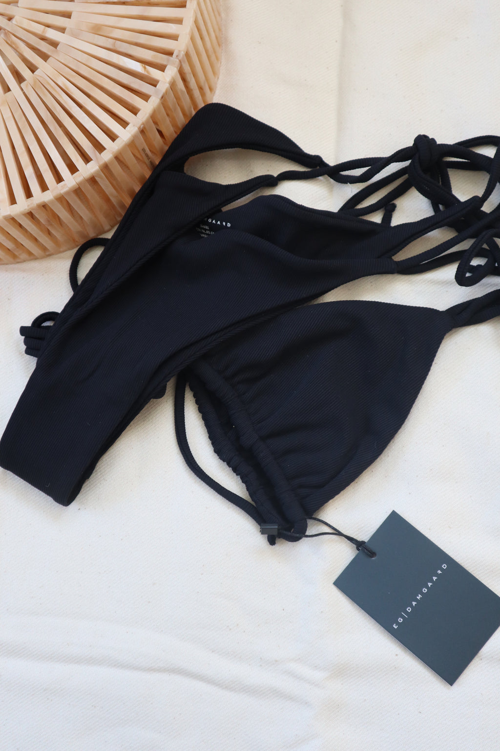 Kyle Top / Black Ribbed